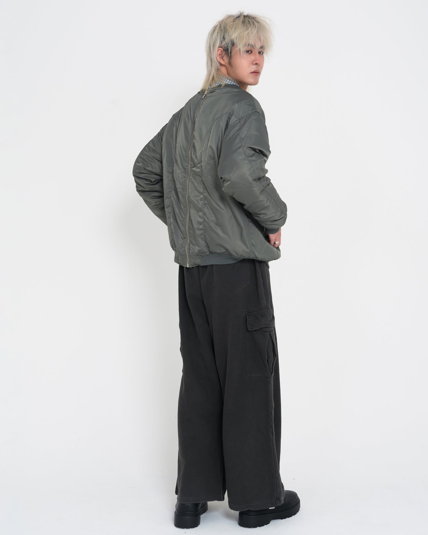 Drawcord Wide Sweat Pants