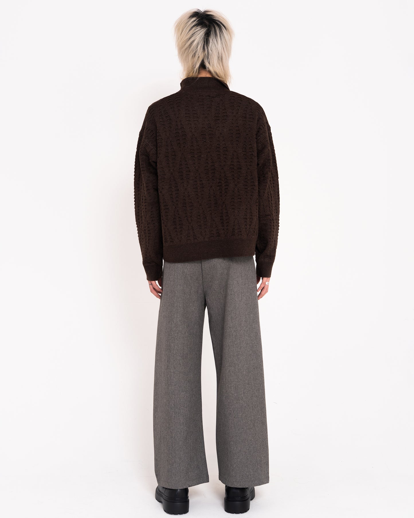 Wrinkled Design Scimitar Casual Pants